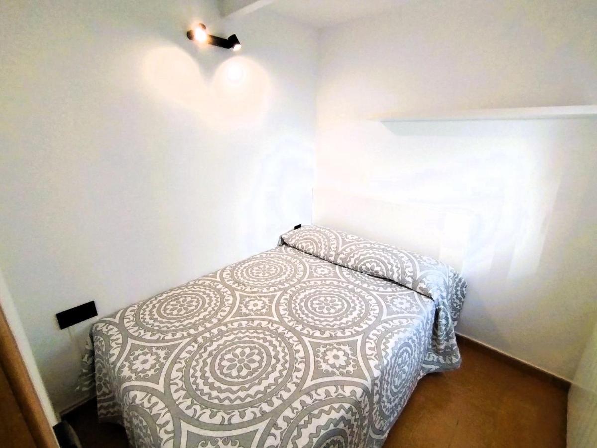 Puerta Del Sol - Apartamento Para 4 Μαδρίτη Εξωτερικό φωτογραφία