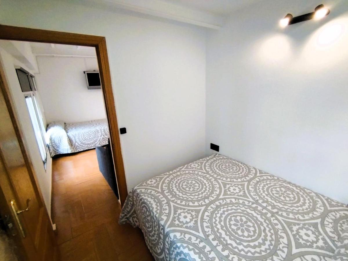 Puerta Del Sol - Apartamento Para 4 Μαδρίτη Εξωτερικό φωτογραφία